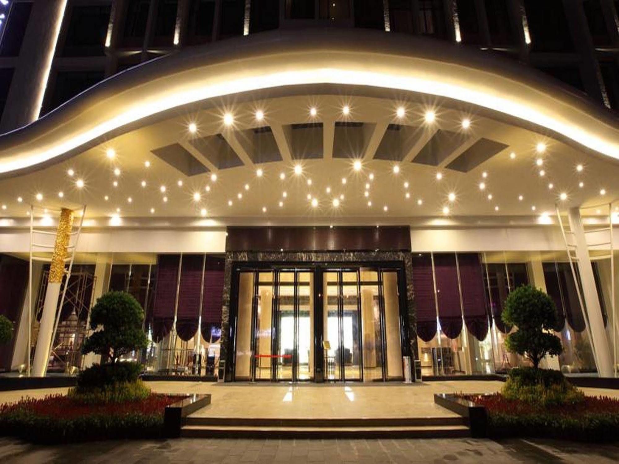 Haoyin Gloria Plaza Hotel Гуанчжоу Екстер'єр фото