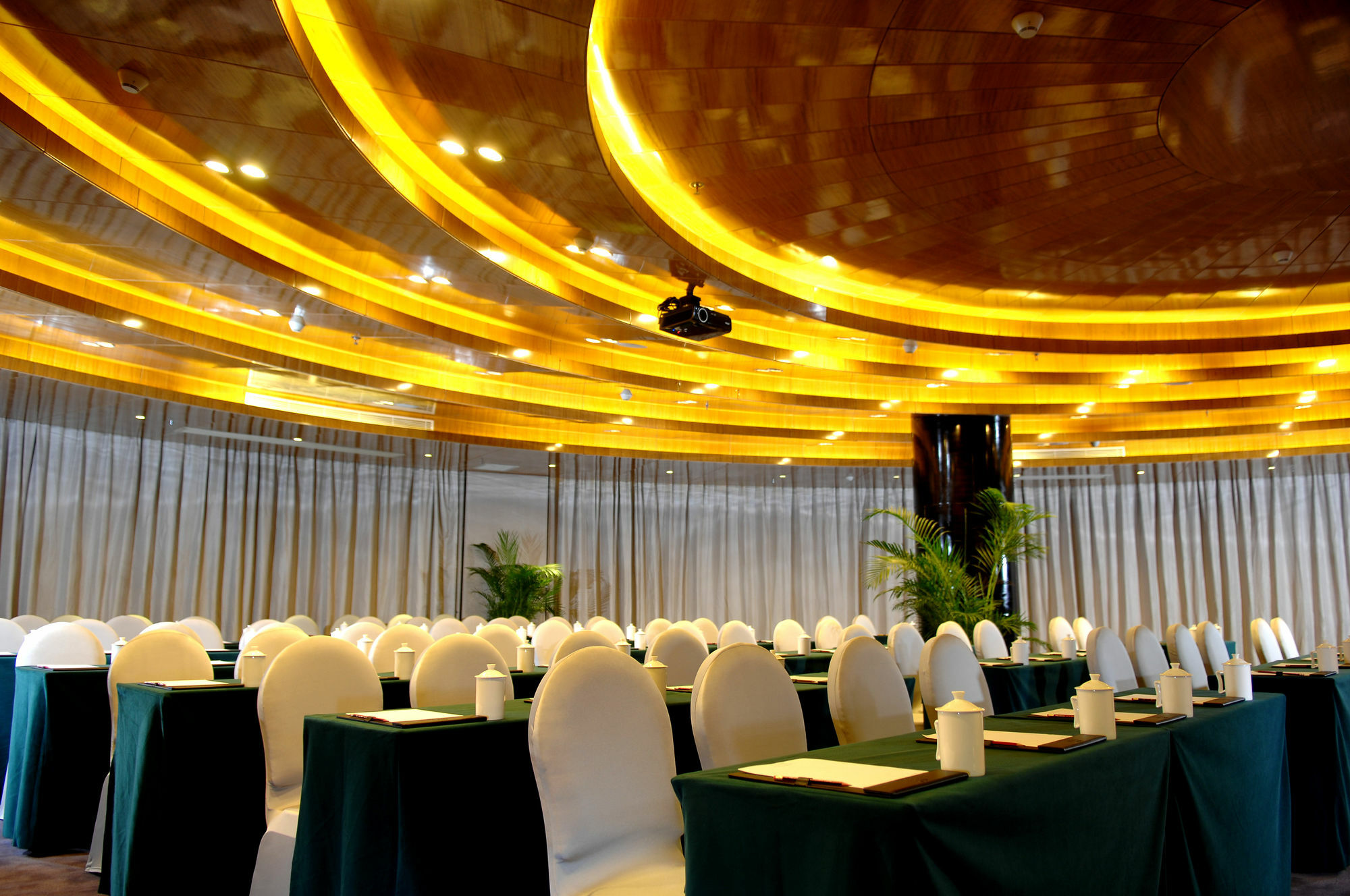 Haoyin Gloria Plaza Hotel Гуанчжоу Екстер'єр фото